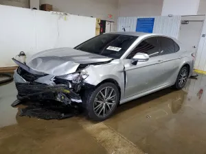Toyota Camry 2.5L 4 2023