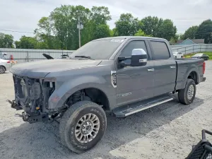 Ford F-250 6.7L 8 2022