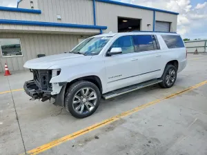Chevrolet Suburban 5.3L 8 2018