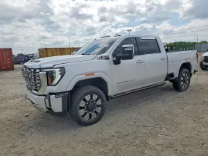 GMC Sierra 6.6L 8 2024