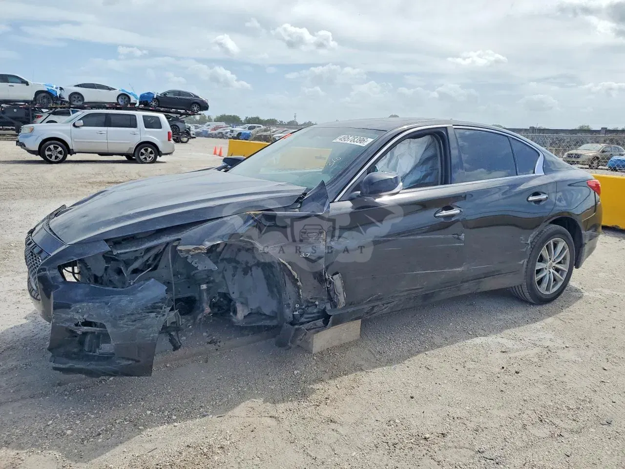 Infiniti Q50 3.7L 6 2015