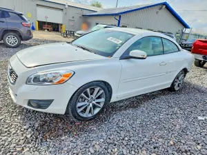 Volvo C70 2.5L 5 2011