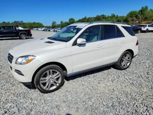 Mercedes-Benz ML 3.5L 6 2014