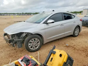 Hyundai Elantra 2.0L 4 2018