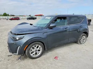 Kia Soul 2.0L 4 2025