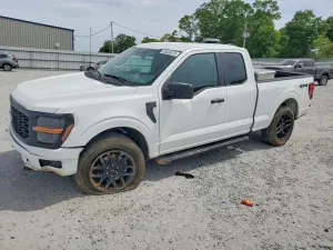 Ford F-150 5.0L 8 2025