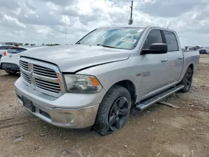 RAM 1500 5.7L 8 2013