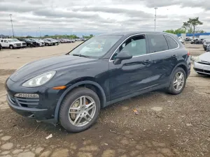 Porsche Cayenne 4.8L 8 2011