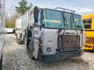Autocar Xpeditor 11.9L 6 2019
