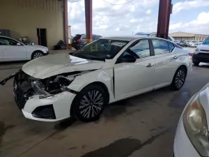 Nissan Altima 2.5L 4 2025