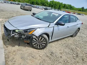 Nissan Altima 2.5L 4 2024