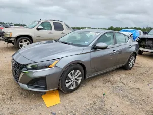 Nissan Altima 2.5L 4 2023