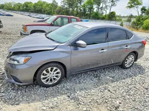 Nissan Sentra 1.8L 4 2017