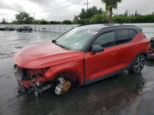 Volvo XC40 U 2022
