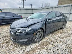 Lincoln MKZ 3.7L 6 2013