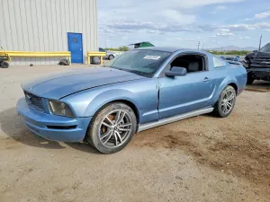 Ford Mustang 4.0L 6 2005