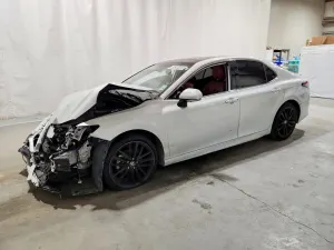 Toyota Camry 2.5L 4 2021