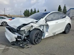 Tesla Model Y 2026