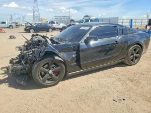 Ford Mustang 5.0L 8 2012