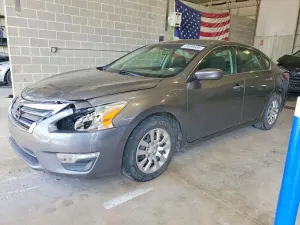Nissan Altima 2.5L 4 2015