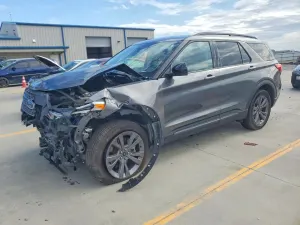 Ford Explorer 2.3L 4 2023