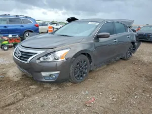Nissan Altima 2.5L 4 2015