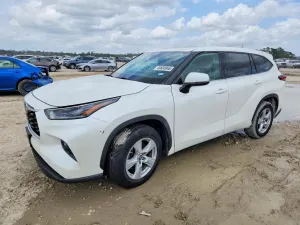 Toyota Highlander 3.5L 6 2021