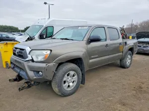 Toyota Tacoma 4.0L 6 2015
