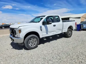 Ford F-350 6.2L 8 2018