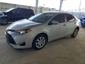 Toyota Corolla 1.8L 4 2019