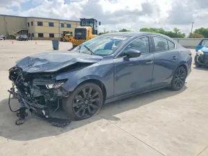 Mazda 3 2.5L 4 2023