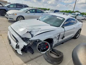 Ford Mustang 5.0L 8 2016