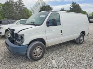 Ford Econoline 4.6L 8 2014