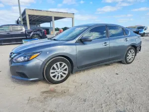 Nissan Altima 2.5L 4 2017