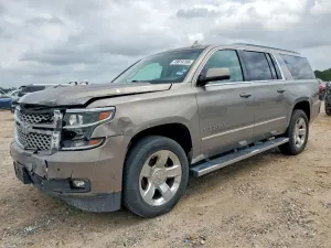 Chevrolet Suburban 5.3L 8 2017