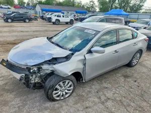 Nissan Altima 2.5L 4 2015