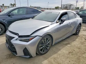 Lexus IS 3.5L 6 2025