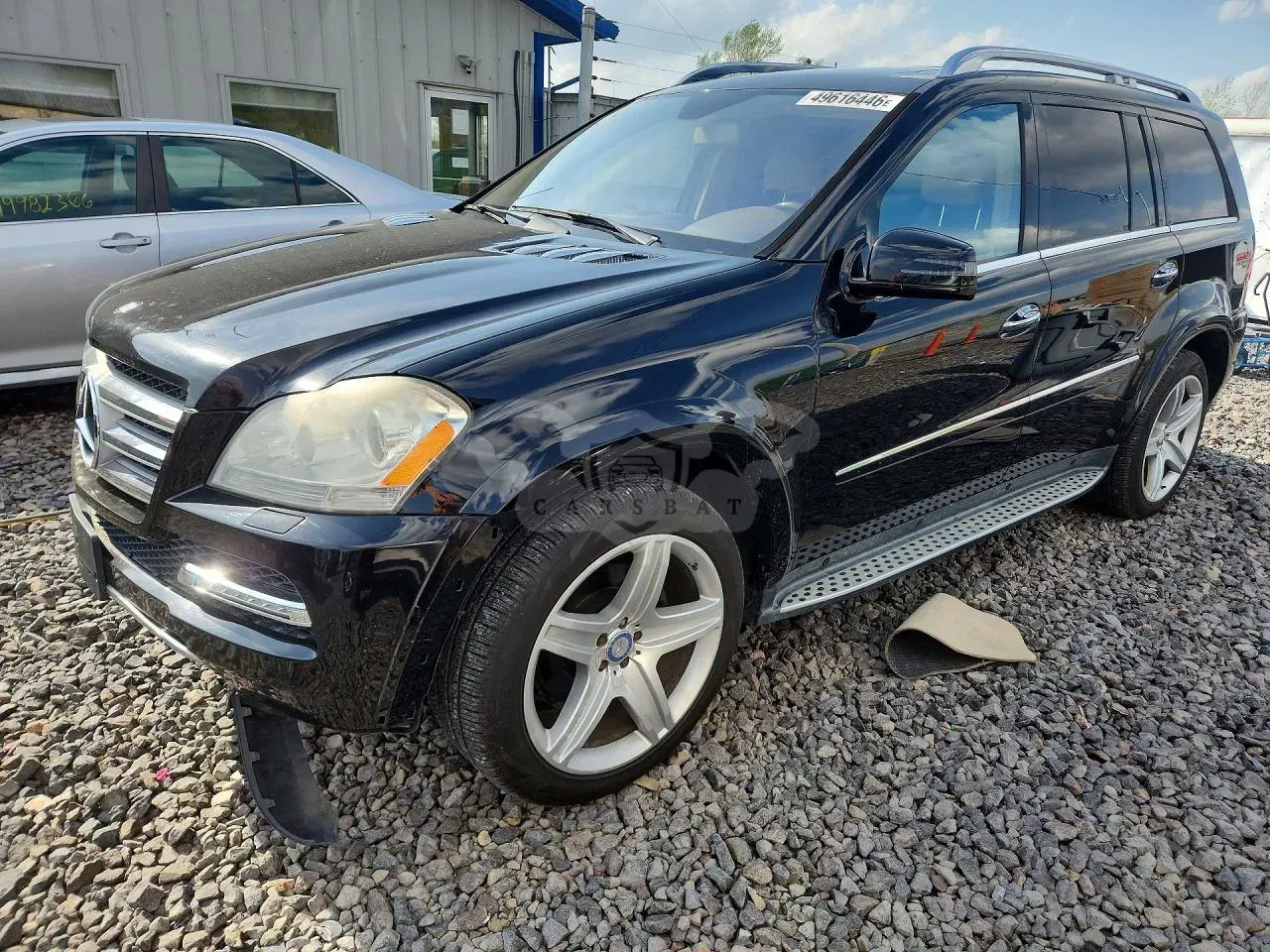 Mercedes-Benz GL 5.5L 8 2011
