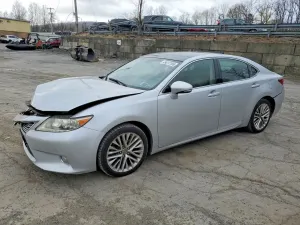 Lexus ES 3.5L 6 2013