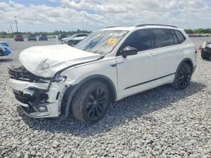 Volkswagen Tiguan 2.0L 4 2021