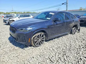 BMW X4 3.0L 6 2023