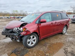 Toyota Sienna 3.5L 6 2013