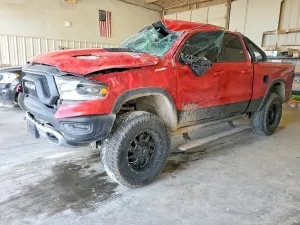 RAM 1500 5.7L 8 2019