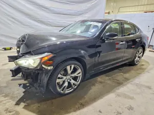 Infiniti Q70 3.7L 6 2017