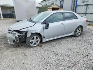 Toyota Corolla 1.8L 4 2011