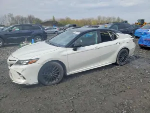 Toyota Camry 2.5L 4 2021