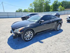 Infiniti G37 3.7L 6 2011