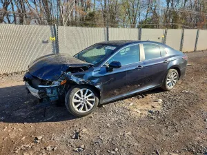 Toyota Camry 2.5L 4 2021
