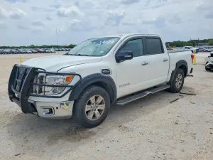 Nissan Titan 5.6L 8 2017