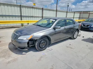 Chrysler 200 2.4L 4 2012